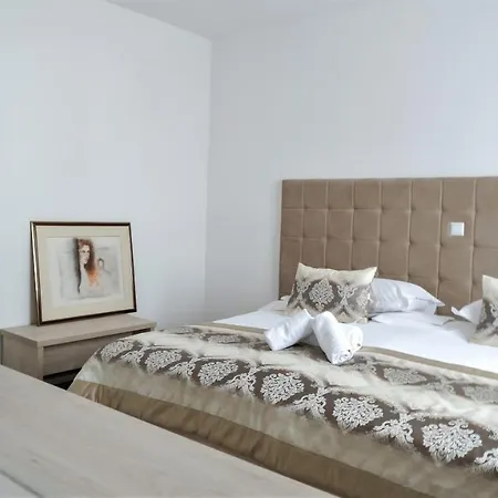 Consul 3* سبليت