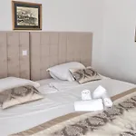 Consul Hotel 3*