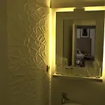 Consul Hotel 3*