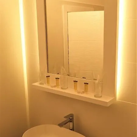 Szálloda Consul 3*