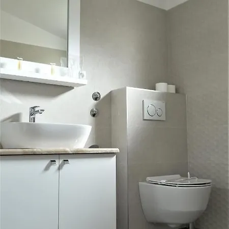 康瑟尔酒店 3*